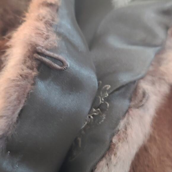 Rabbit Fur Shawl Stole Vintage Wrap Capelet with Pockets Brown Dressy Formal - Picture 8 of 8